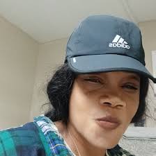 dancehall artist popcaan flight private with mama and grandpa