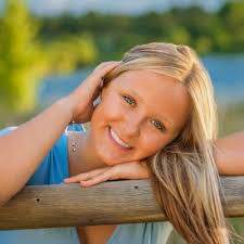 Brooke Oswald (@brookeoswald28)