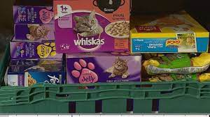 Pet food bank greenhill is here to help for those who need it. Food Bank Aid Highlights Plight Of Pet Poverty Bbc News