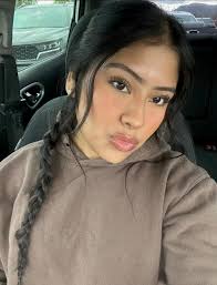 Hi my name is Kimberly 24y old female. Graduated from UCLA 23" and  currently starting a Medical program at Charles Drew University. I am  looking to rent a space that is close