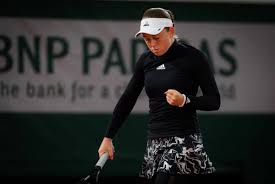 Jul 29, 2021 · elena rybakina the 22 year old kazakh international has procured more than 2.3 million in prize money alone and her sponsors increase that amount for sure. Pin On The Tennis Advocate Blog