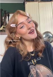 Earrings to Wear for Sabrina Carpenter