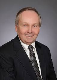 Kenneth Winslow's Instagram, Twitter & Facebook