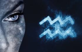 They are represented by the scales of justice, which reflect in their ability to see both sides physical appearance of libra rising: Aquarius Ascendant Traits And Meaning Lovetoknow