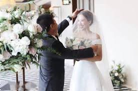 Kelvin gelooft in collectieve warmte! ä»¥äººå¦»èº«ä»½è¿‡èŠ‚ Tvbå°èŠ±å²'æè´¤å…¬å¼€è€å…¬æ­£é¢ ç½'å‹ç›´å'¼å¥½ç™»å¯¹ Kelvin