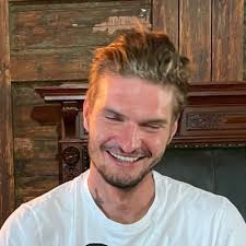 So I recently started consultancy work recruiting senior SEOs and digital  marketers.