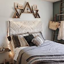 Regenerierte Holz Dreieck Regale Rustikale Schicke Wohnkultur Boho Schlafzimmer Holzpaletten Mobel Mobel Aus Paletten Haus Deko