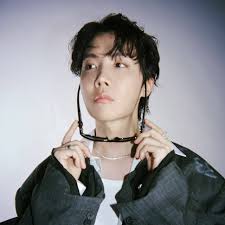 j-hope's 'Mona Lisa' hits 100 million Spotify streams