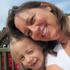 Robin Holtermann (@R_Hutch)