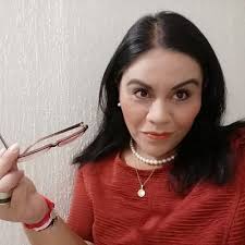 Dulce Perez (@Duanpe)