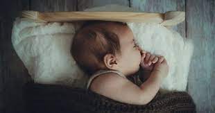 Selain itu bisa juga keberhasilan ini mencakup segala aspek kehidupan anda. 8 Arti Mimpi Melihat Bayi Laki Laki Popmama Com