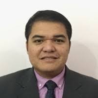 Dennis Robles's Instagram, Twitter & Facebook