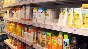 Sonnenschutz ist ein wichtiges thema und ich bin wirklich zufrieden mit diesen. Sonnenschutz Effektiv Und Gunstig Aus Dem Discounter Apotheke Adhoc