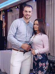 Culiță sterp a uitat de tot de carmen de la sălciuia, iată cine este acum femeie din viața lui. CuliÈ›Äƒ Sterp Primele DeclaraÈ›ii Despre Noua IubitÄƒ Cine Este Daniela È™i Cu Ce Se OcupÄƒ