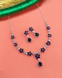 designs, makes fashionable jewelry, furniture 5 Reasons Why Fashion Jewelry Is Awesome