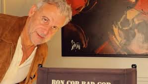 Patrick Huard revient sur les réseaux sociaux après plusieurs années  d'absence