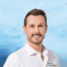 Dr. med. Robin Schmid