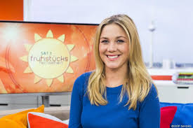 See more of sat.1 frühstücksfernsehen on facebook. Alina Merkau Fruhstucksfernsehen Moderatorin Hat Heimlich Geheiratet