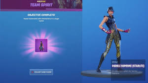 Sparkle supreme skin is a epic fortnite outfit.is part of the fortnite fever set. Unlocking New Epic Fortnite Free Outfit Style Sparkle Supreme After Victory Royale Win Youtube