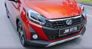 Senarai harga kereta axia baru ada dibawah. Perodua Axia 2019 Dilancarkan Dengan Rekaan Seakan Suv