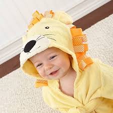 Amazon.com : Baby Aspen "Big Top Bath Time Lion Hooded Towel/Robe, 0-9  Months : Hooded Baby Bath Towels : Baby