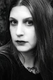 Eve Root's Instagram, Twitter & Facebook