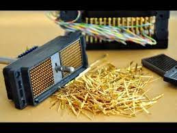 The good news is that many older computer chips can be worth more than their weight in gold due to hungry vintage computer chip & cpu collectors. Gold Recycle From Scrap Components Electronics Connectors Electronic Circuit Boards Computer Parts Youtube Scrap Gold Metal Bending Tools Gold Diy