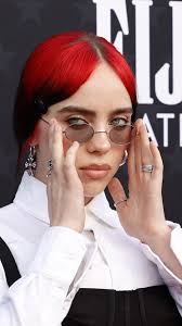 Gözlüklü Ünlüler