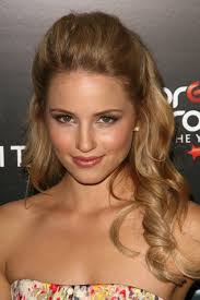 Dianna agron (born april 30, 1986) is an american actress, singer, and dancer. Dianna Agron S Hairstyles Hair Colors Steal Her Style