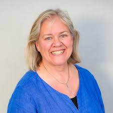 Gretchen Castle, M.Ed. : Earlham College