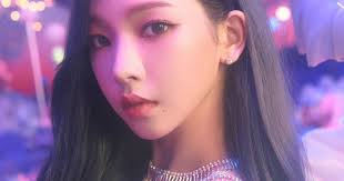 For other people known as 'karina', see karina. Netizens Upset Over Yoo Jimin S Addition To Aespa Due To Visuals And Past Controversy Kpophit Kpop Hit