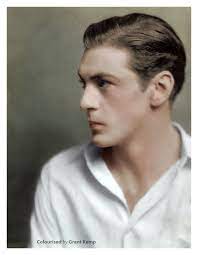 Gary Cooper In 1928 Aged Just 27 And Showing The Profile That Gained Him A Thousand Fan Letters A Week One Of The Pro Silent Film Gary Cooper Hollywood Stars