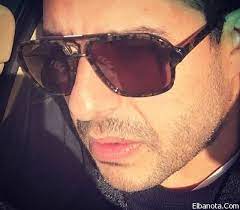 محمد حماقي انفصالي عن زوجتي أمر شخصي mens sunglasses rayban wayfarer men