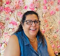 Sylvia Swift's Instagram, Twitter & Facebook