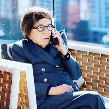 However, the march 2021 news has now been confirmed as a complete hoax and. Linda Hunt Bio Age Height Wife Car Accident Legit Ng