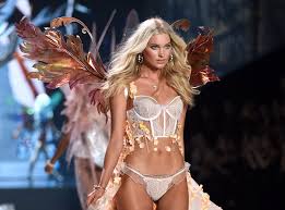 Absolutely no links to social media and paysites. Elsa Hosk Booty Workout Popsugar Fitness