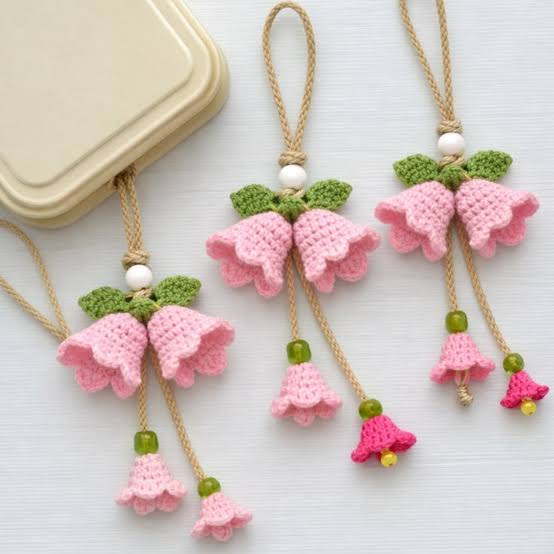 Phụ kiện móc khóa Handmade đáng yêu phù hợp làm quà tặng - Nhà Mộc