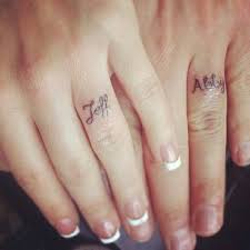 28 Awesome Wedding Band Tattoos Wedding Band Tattoo Ring Finger Tattoos Tattoo Wedding Rings