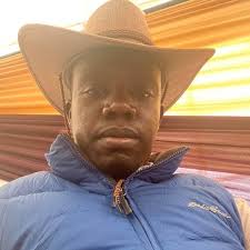 KRACareers #IkoKaziKE Join the team! There are career opportunities in the  ICT Division. To apply visit https://bit.ly/3NzXfBe