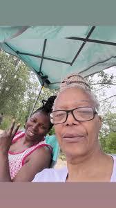 Bridget Evans's Instagram, Twitter & Facebook