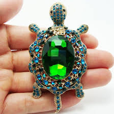 Aliexpress Com Ttjewelry Uzerinde Guvenilir Dusuk Kesim Elbise Giymek Tedarikcilerden Sik Retro Sanat Tarzi Yesil Kristal Kaplu Taki Boncuk Suslu Takilar Bros