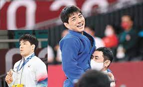 He is a super star of judo often throwing for ippon. Yvpf0m4iilbokm