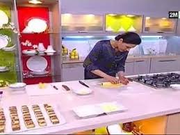 Halawiyat Choumicha Ghriba Aux Amandes Abricots Et Biscuit Sable Choumicha Recettes Amande Abricot Sables Biscuits