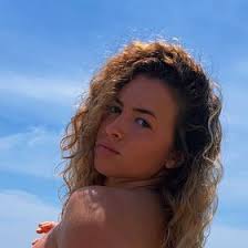 julia alicea (juliaalicea18)