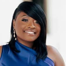 Mari Willis's Instagram, Twitter & Facebook