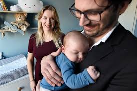 Van kooten is op dit moment onafhankelijk kamerlid. Pvdd Kamerlid Femke Voedt Haar Kind Ook In De Kamer Borstvoeding Geven Mag In Openbaar Woerden Ad Nl