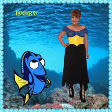 Black And Yellow Fish From Nemo Pin By Candice Mancuso On Disney Characters In Black In 2020 Disney Pixar Movies Disney Animals Pixar Movies