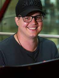Johnny ruffo, a star of home and away, has recently underwent brain surgery in 2017 and has been making a good recovery now. Mqeels4cs31ssm