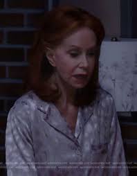 WornOnTV: Sheila's silver leopard print pajamas