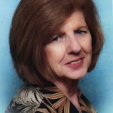 Christine Ellsworth's Instagram, Twitter & Facebook